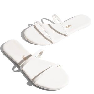 TKEES Gemma cream sandal